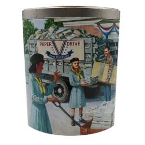 Girl Scout Collectible Tin 2004 Ashdon Farms Paper Drive for Victory Triangular